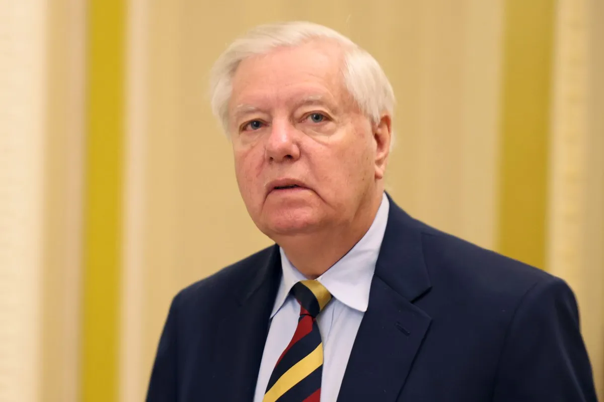 Lindsey Graham saying “who gives a s*** who owns Greenland?” stirs anger