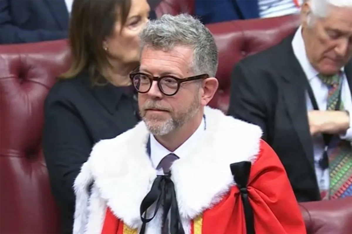 Starmer faces new crisis as paedophile-linked former comms chief suspended by Labour